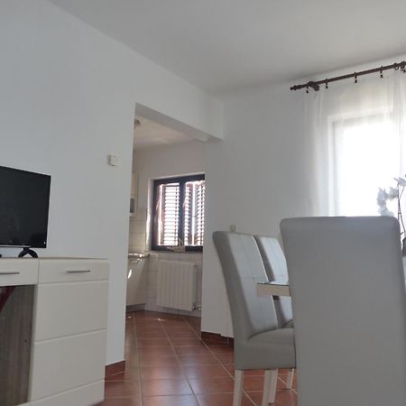 Charming Apartments In بولا المظهر الخارجي الصورة